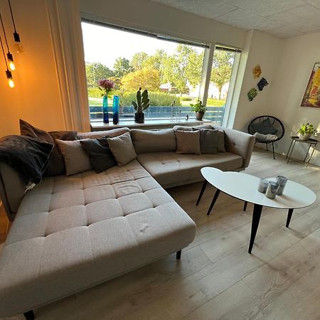 Nyrenoveret Lejlighed Med Balkon Og Parkering Esbjerg Exterior foto